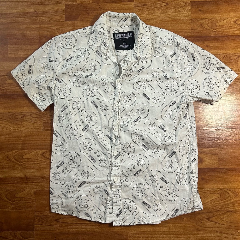 Mens Super Nintendo Button-up
